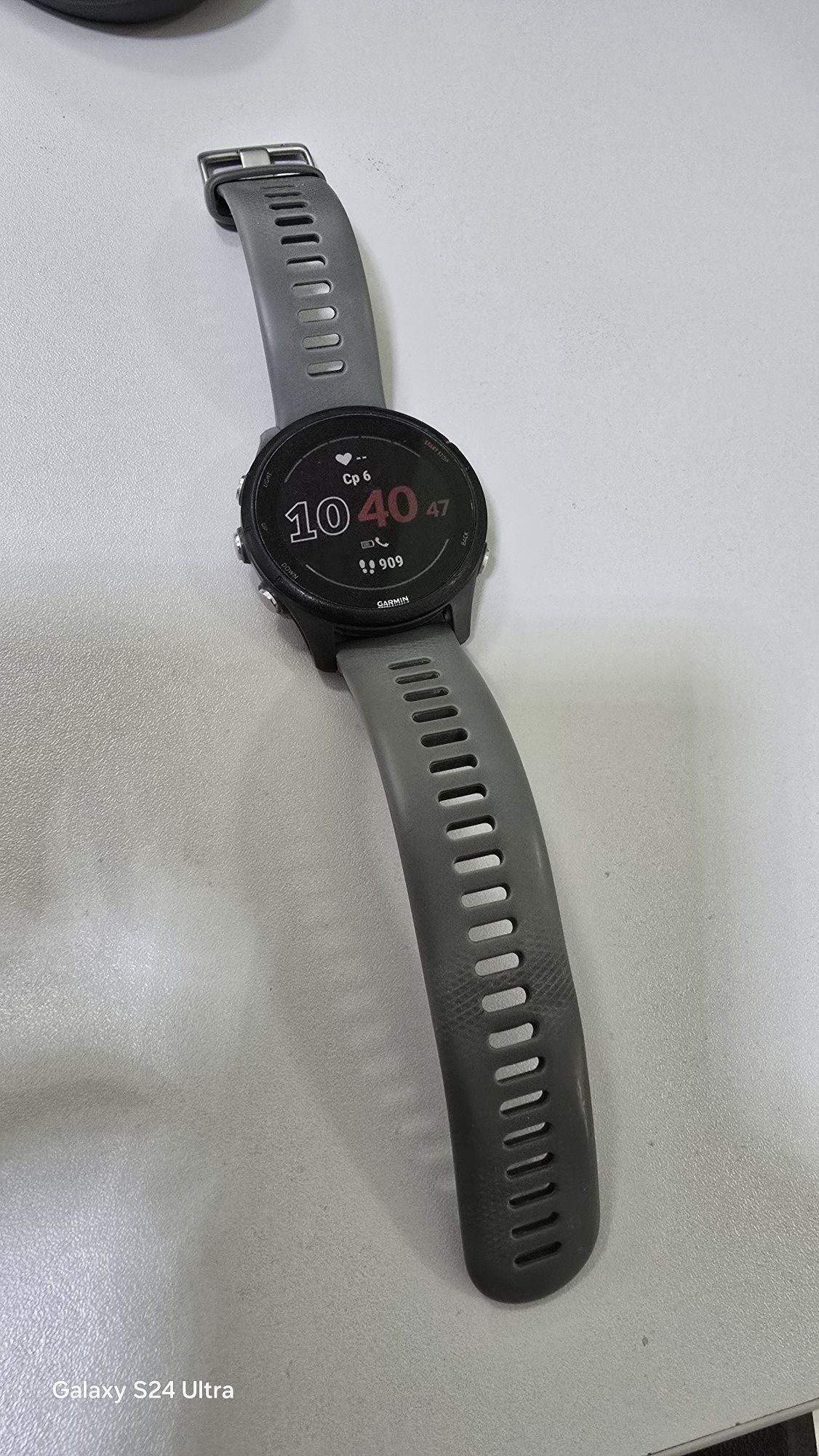 Garmin forerunner 255