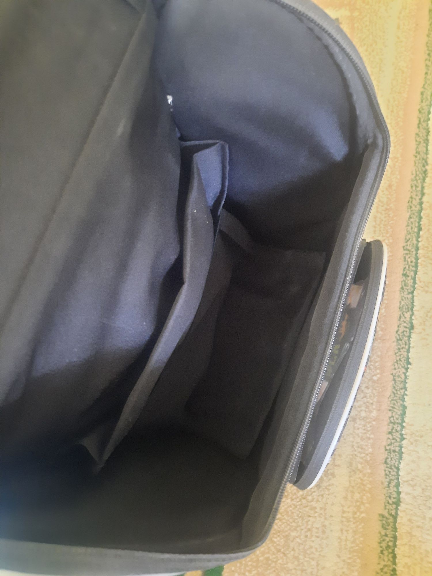 Продаётся школьный рюкзак для мальчика 
Аб