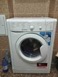 Продается машинка автомат ,indesit , почти новая ,не пользовались