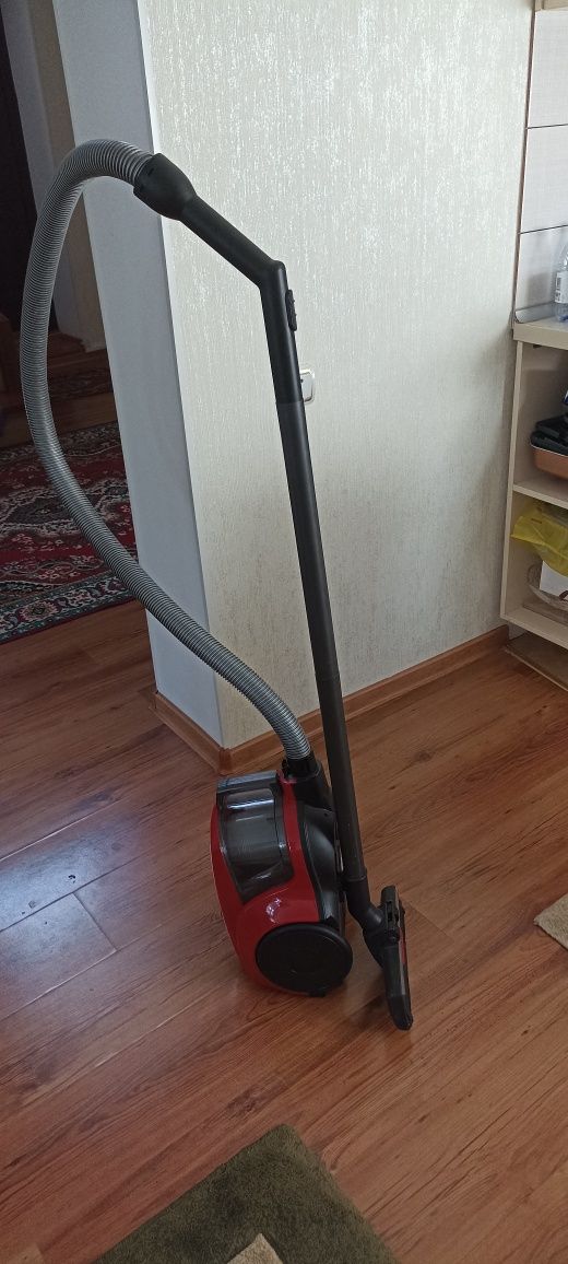 Продам пылесос Самсунг