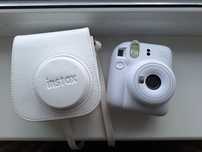 Продам instax mini 12. Оригинал.