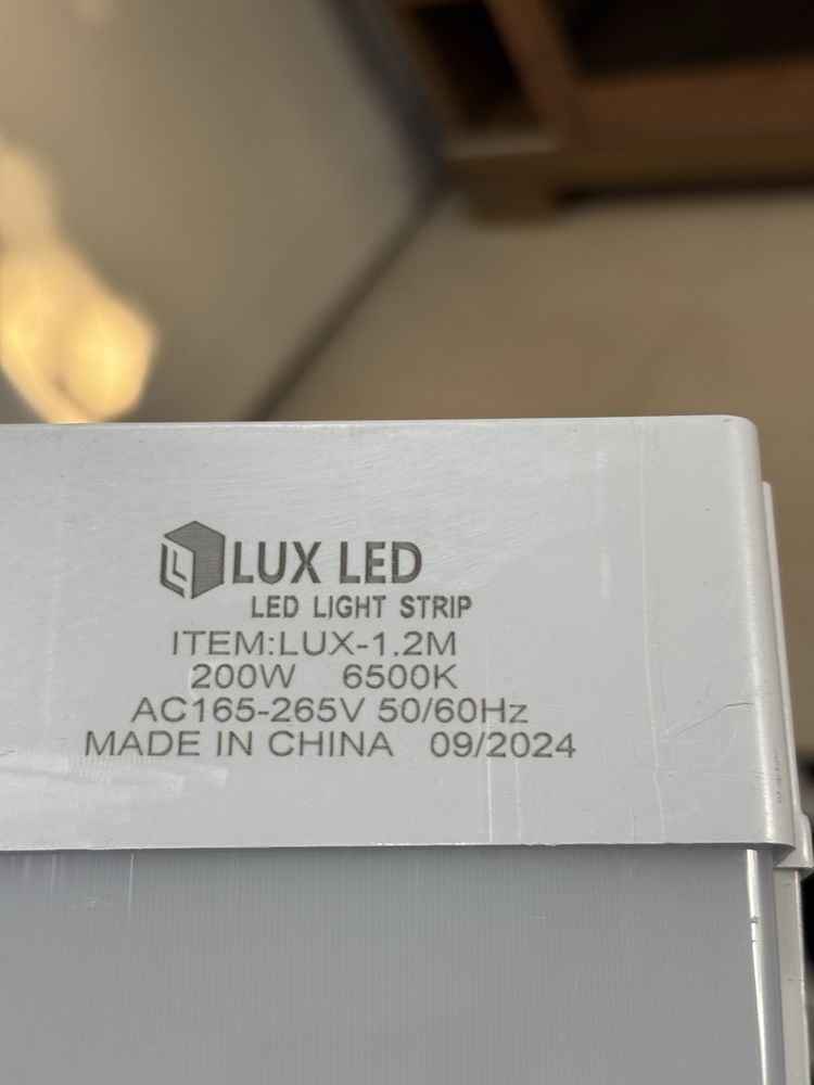LED панель на потолок