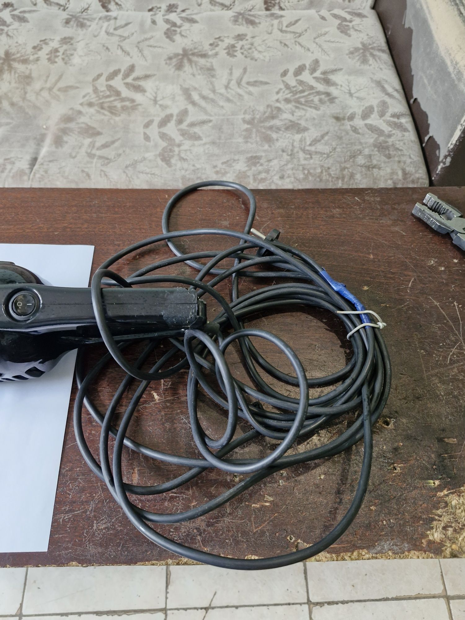 Пылесос ручной Arnika 1000w . 2шт.