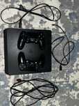 Продам PlayStation 4 slim на 1 т
