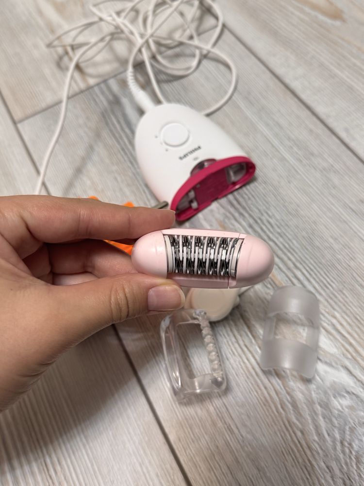 Philips эпилятор новая и фен щетка для волос