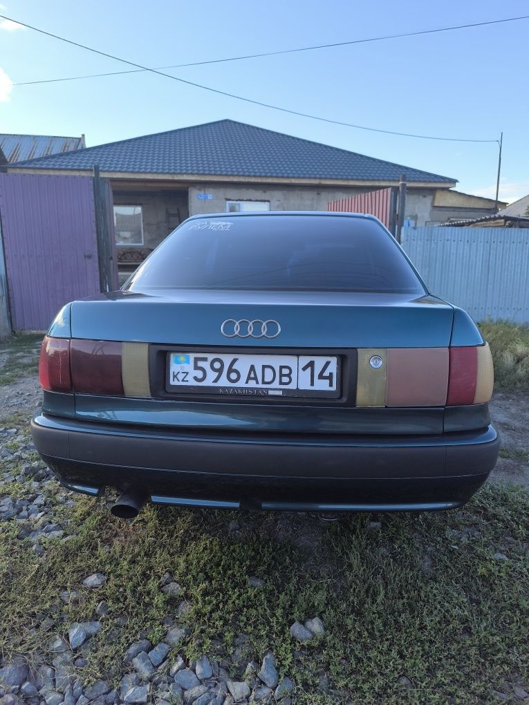 Продам Ауди б4 !!!