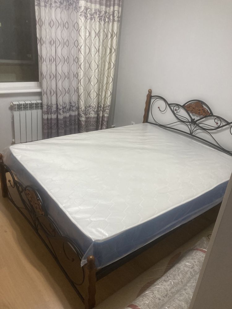 Матрасы двухспальные со склада
