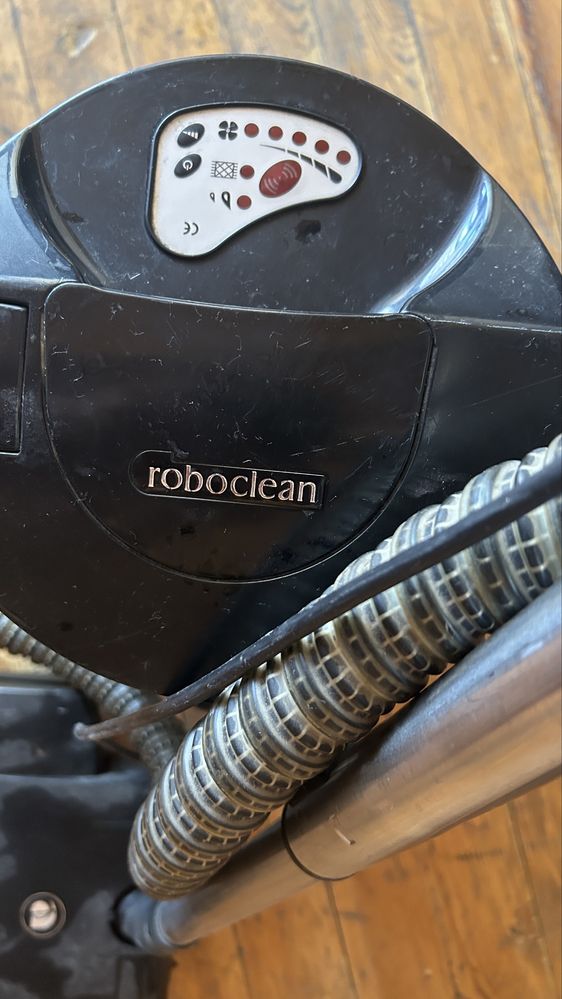 Продаю пылесос бренда Roboclean