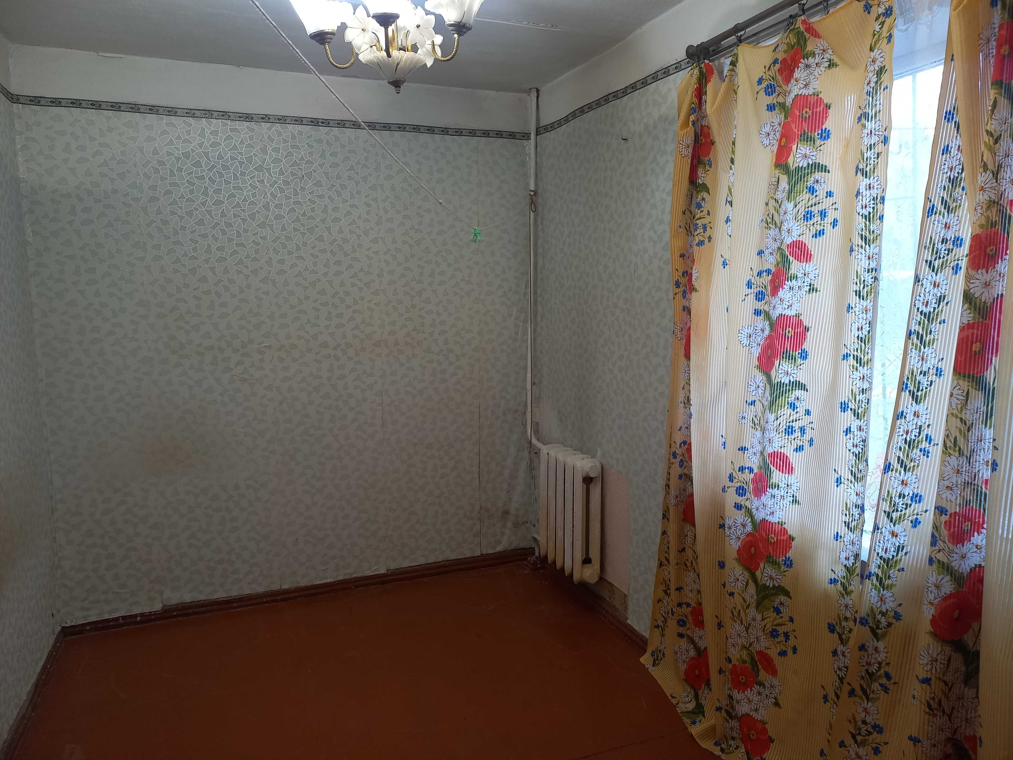 Продам 4-х комнатную квартиру