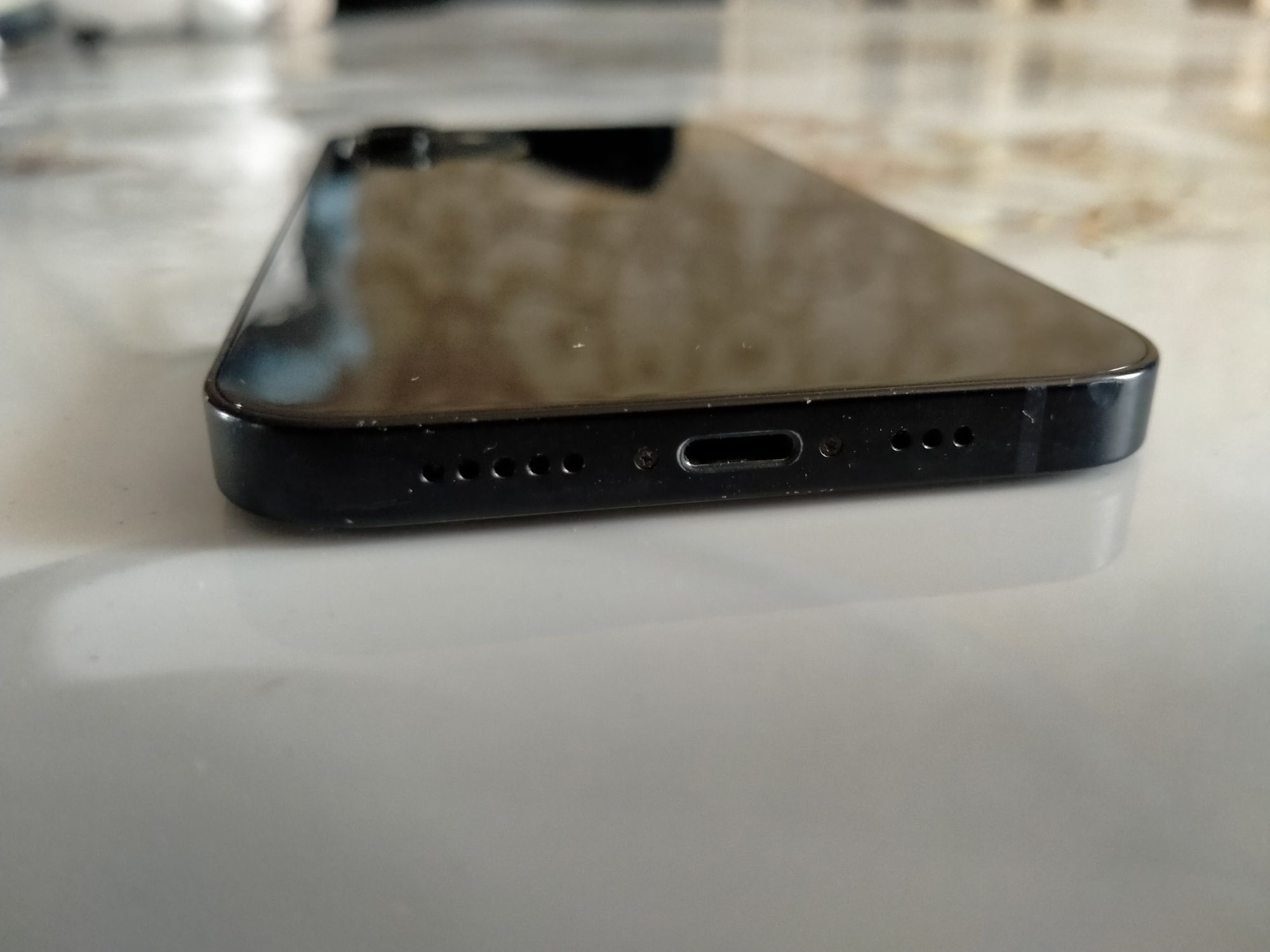 iPhone 12 black 128 gb