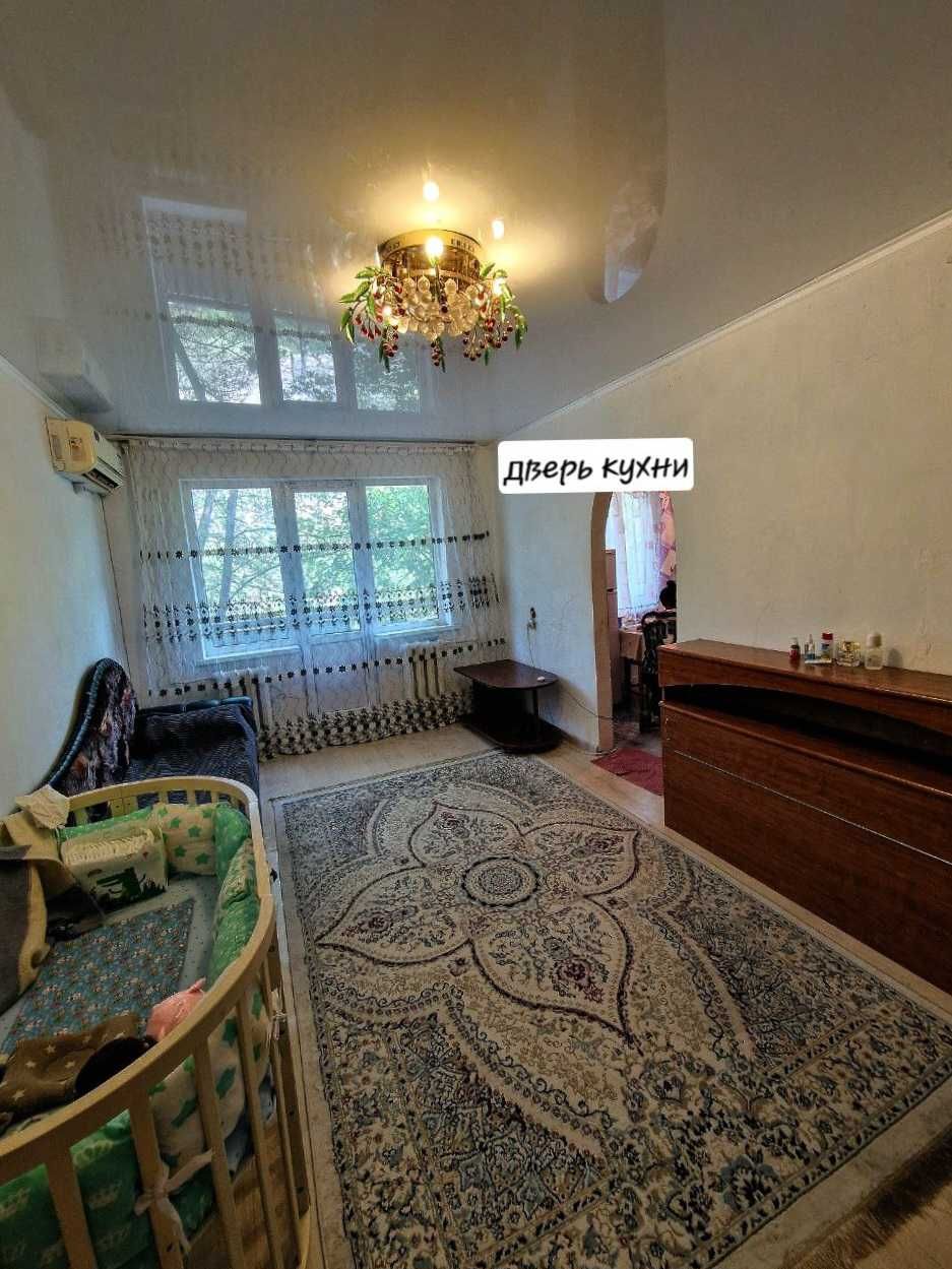 Продам 1 комнатную квартиру по Есет Батыра, 2 этаж
