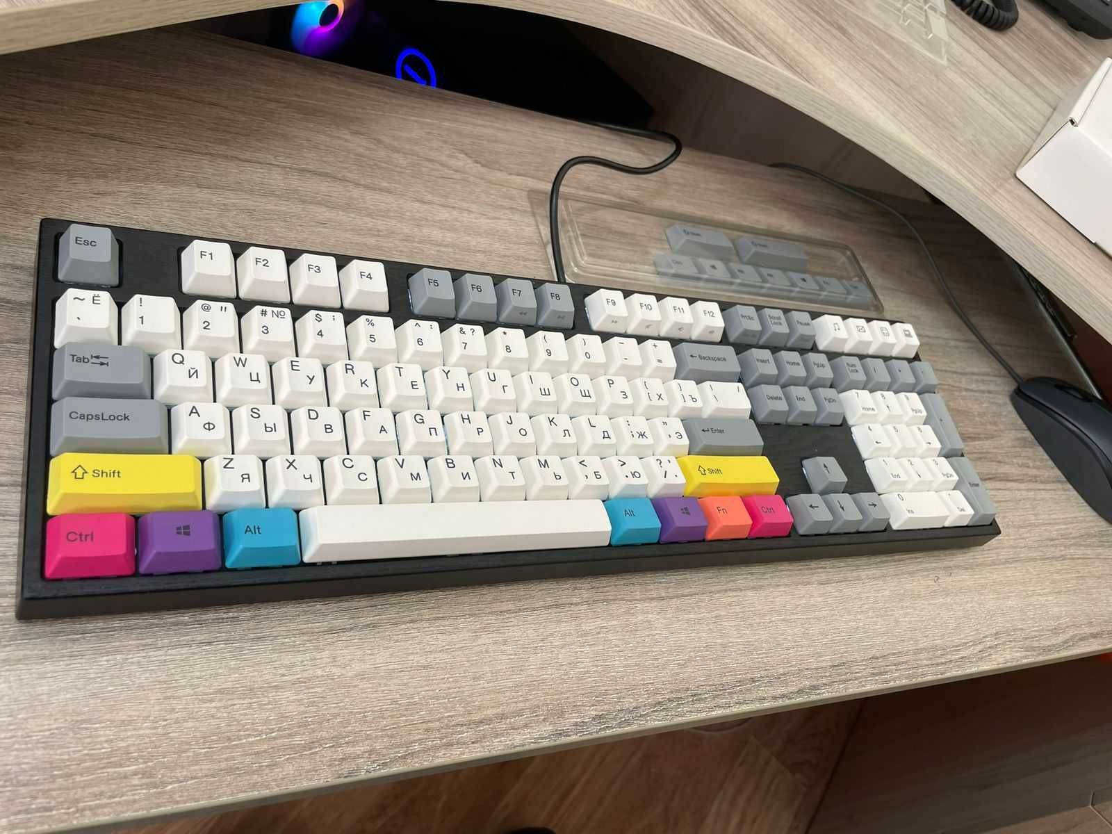 механическая клавиатура Varmilo VEM108 Vintage Days CMYK V2