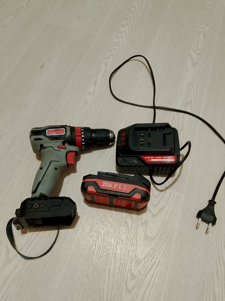 Шуруповёрт PIT 20v