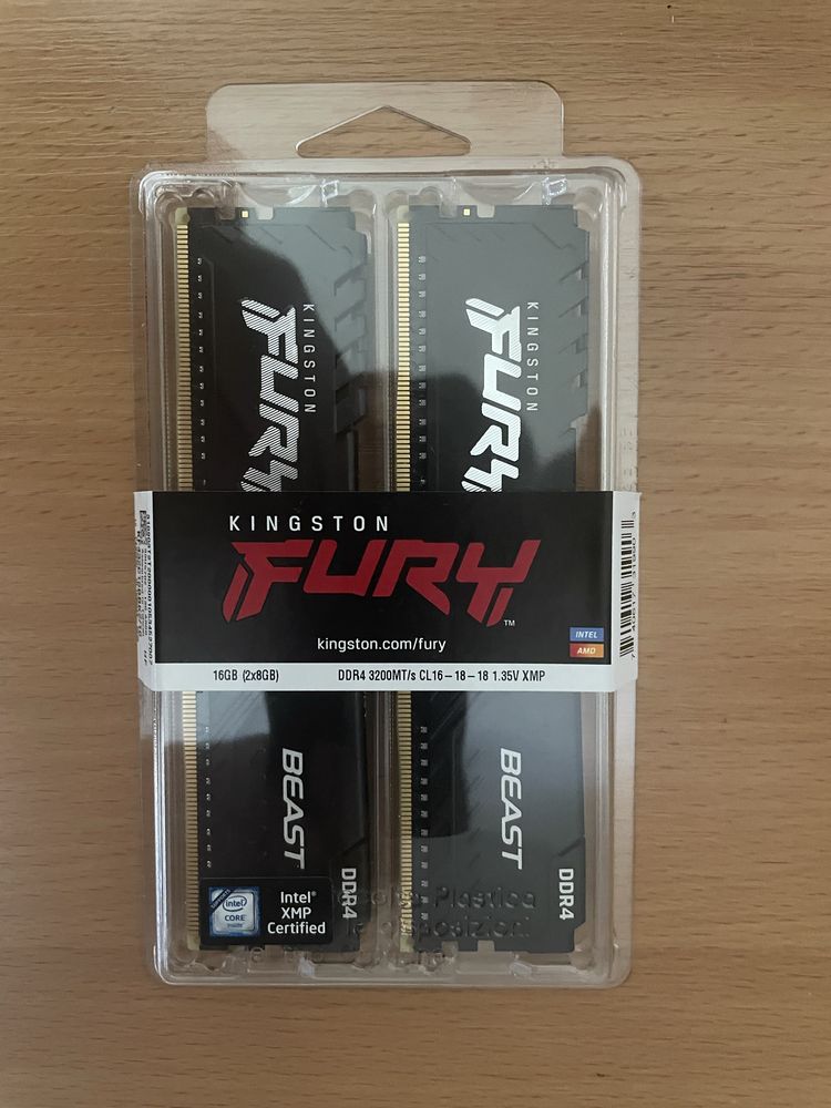 Оперативная память 16 Гб DDR4