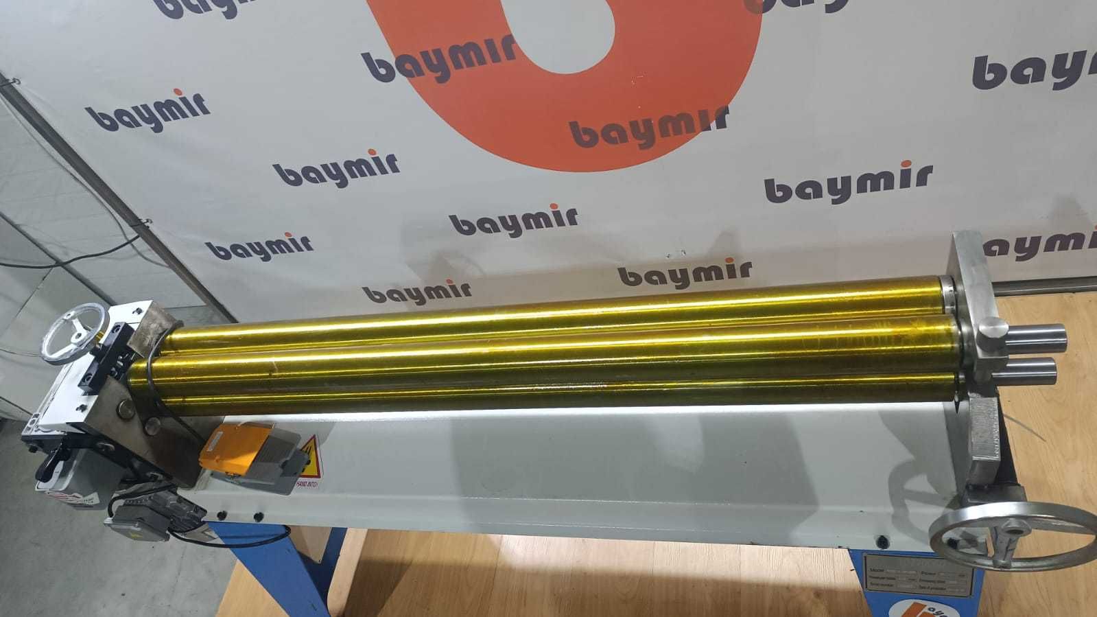 Вальцовочный станок W11G-1.5*1300 эл/мех.