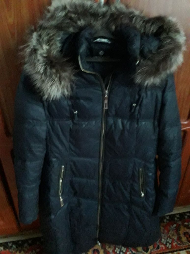 Продам куртку зимнюю