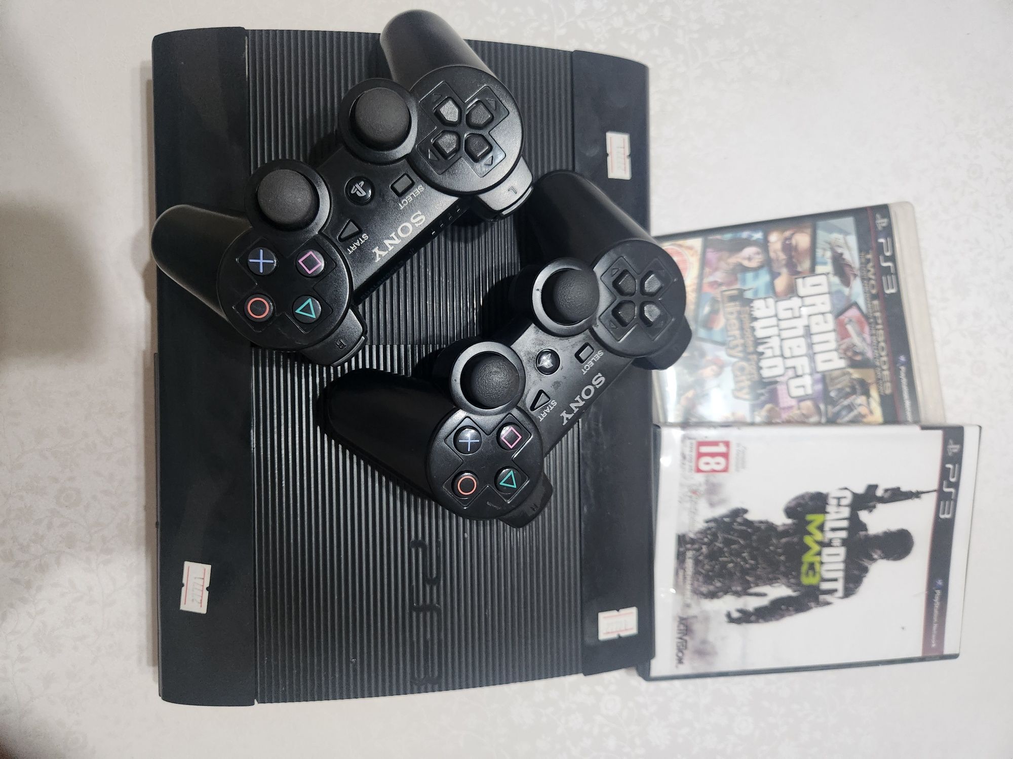 Продам PS3 в хорошем состоянии