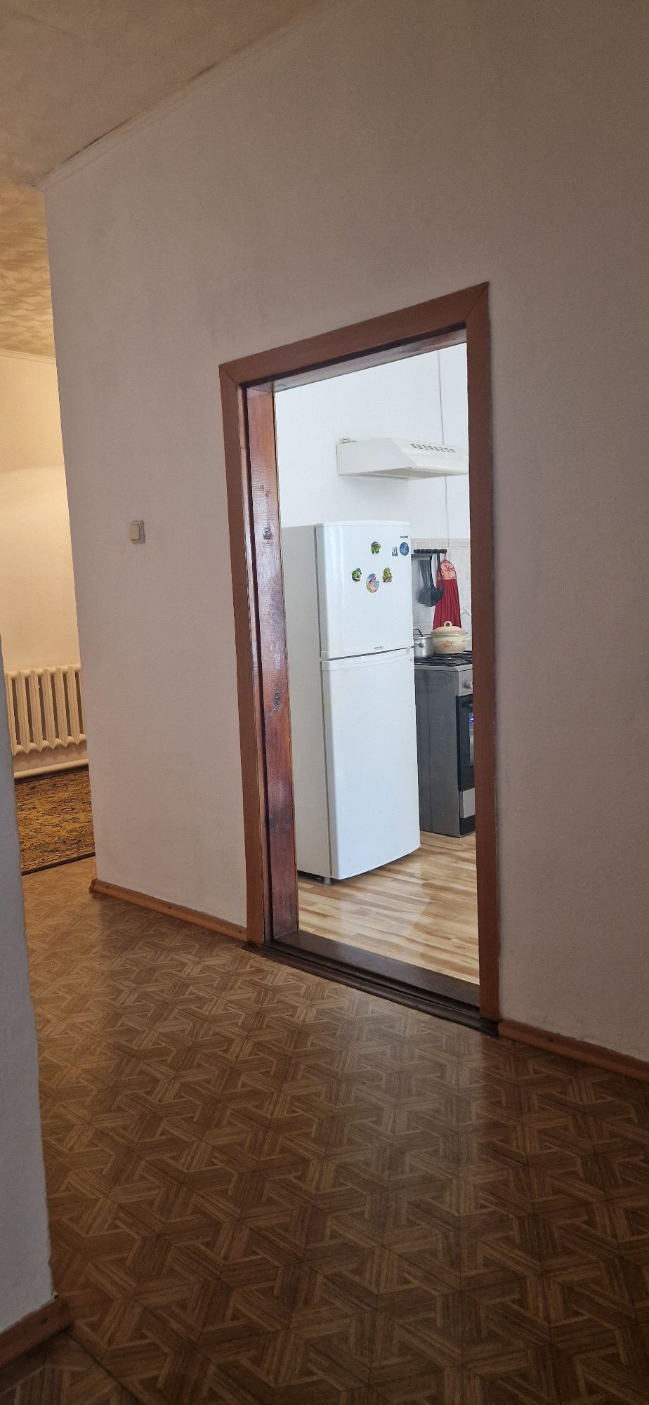 3-комнатная квартира · 152.4 м² · 1/2 этаж, Шухова ,1982г.п,кирпич.