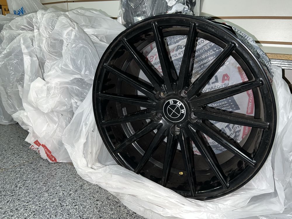 Продам диски 18 р