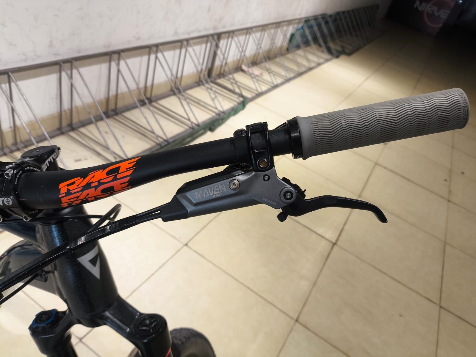 Велочипед двухполвес горный Giant trance 2 2024 Размер рамы XL (180см+