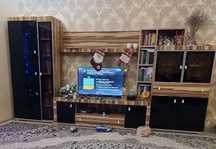 Книжный шкаф настенный