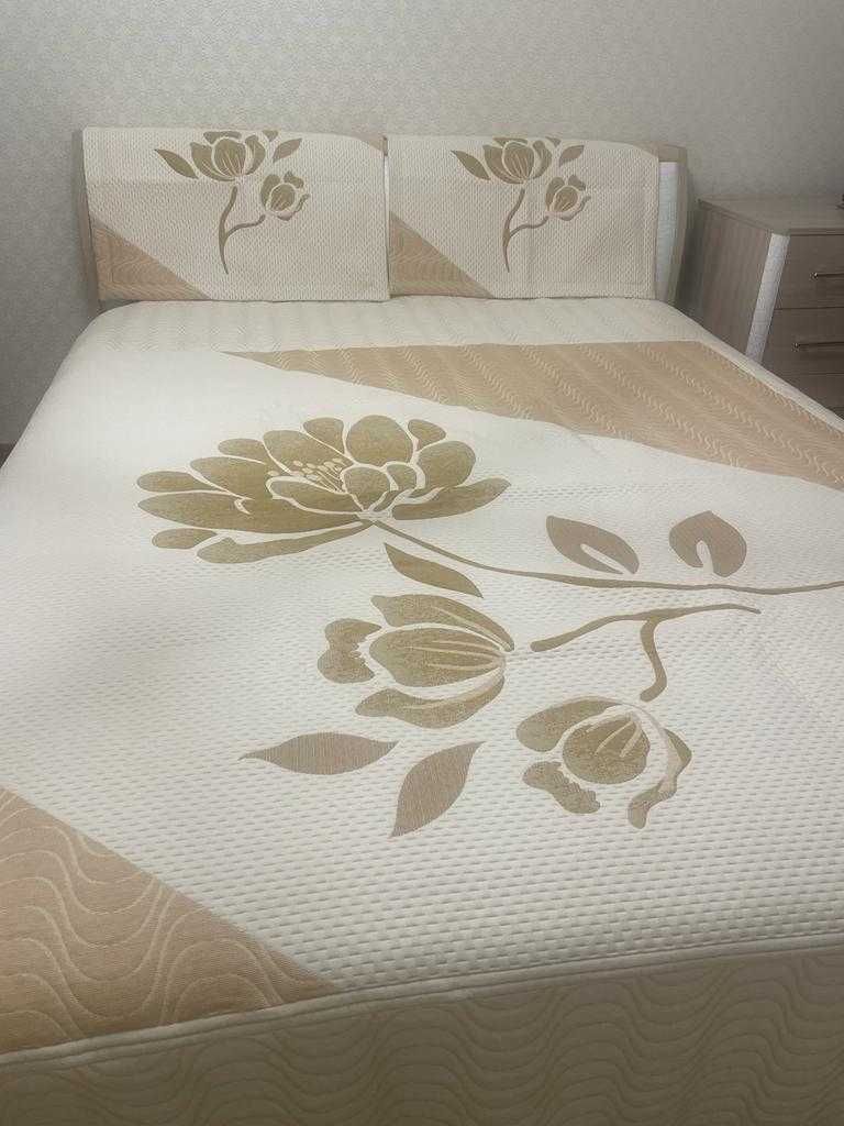 Двухспальное покрывало