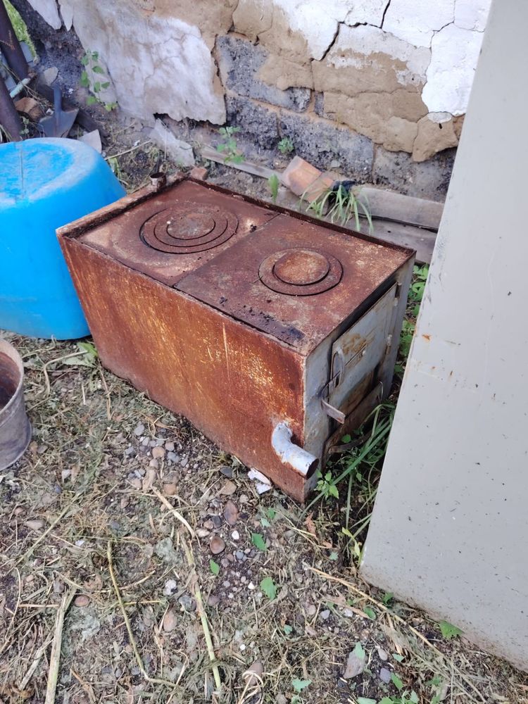 Продам металлическую печь