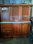 Срочно    Кухонный гарнитур. Натуральное дерево. Б у. Продам в связи