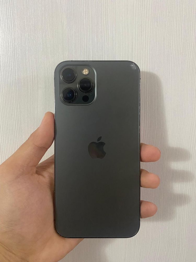Продам iphone 12 PRO MAX