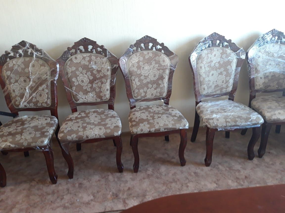 Продаются стулья