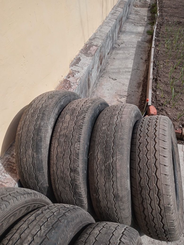 Резина б/у.     Bridgestone