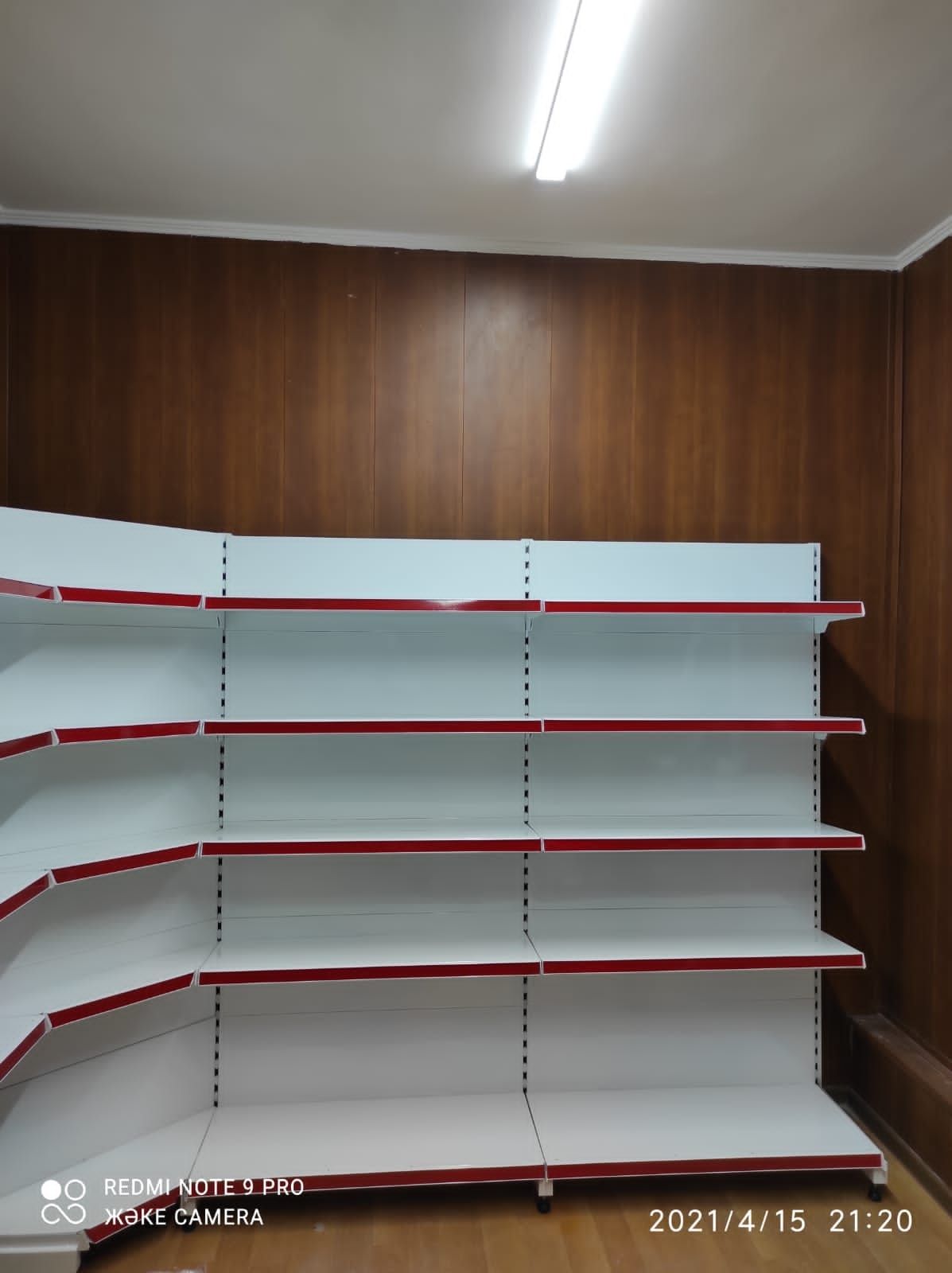 Стеллаж, витрина, полки, торговые стеллажи для магазинов и супермаркет