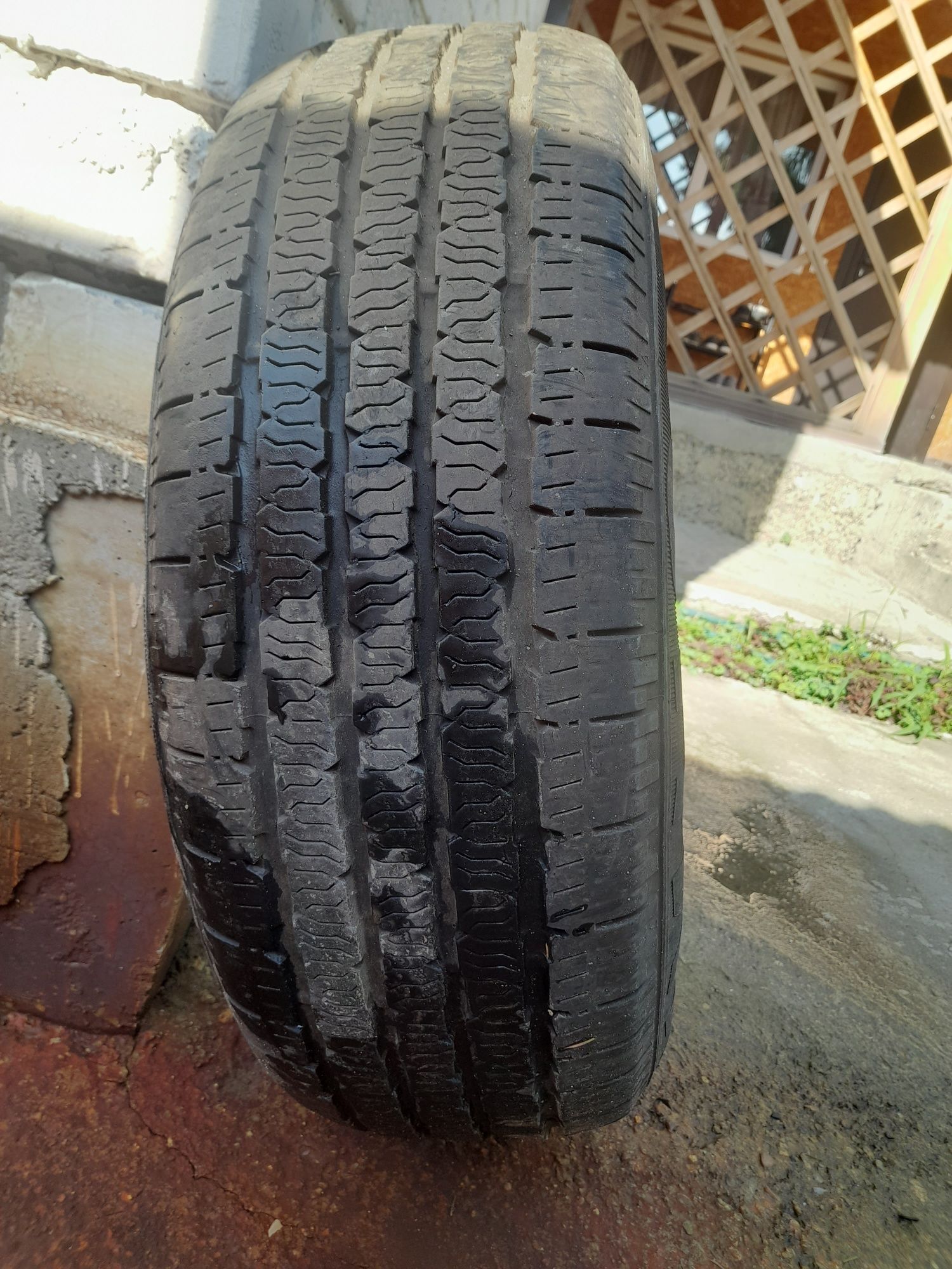 Продаются летние шины r16-r17