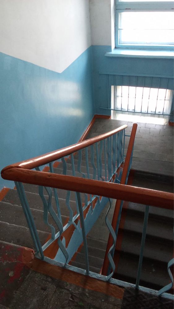 Продам 1 комнатную квартиру в районе ДКМ