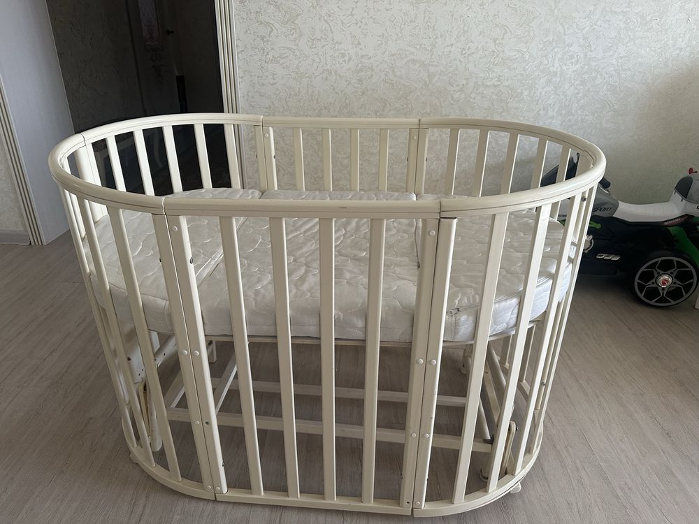 Манеж для новорожденных и до 2 лет