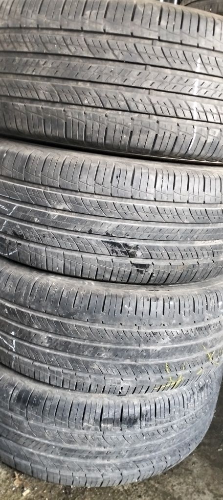 Продам комплект резины с джипа ,17 размер