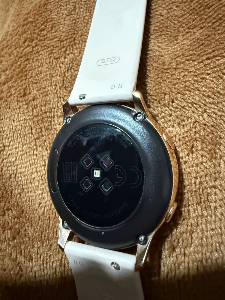 Часы Samsung Galaxy Watch 2