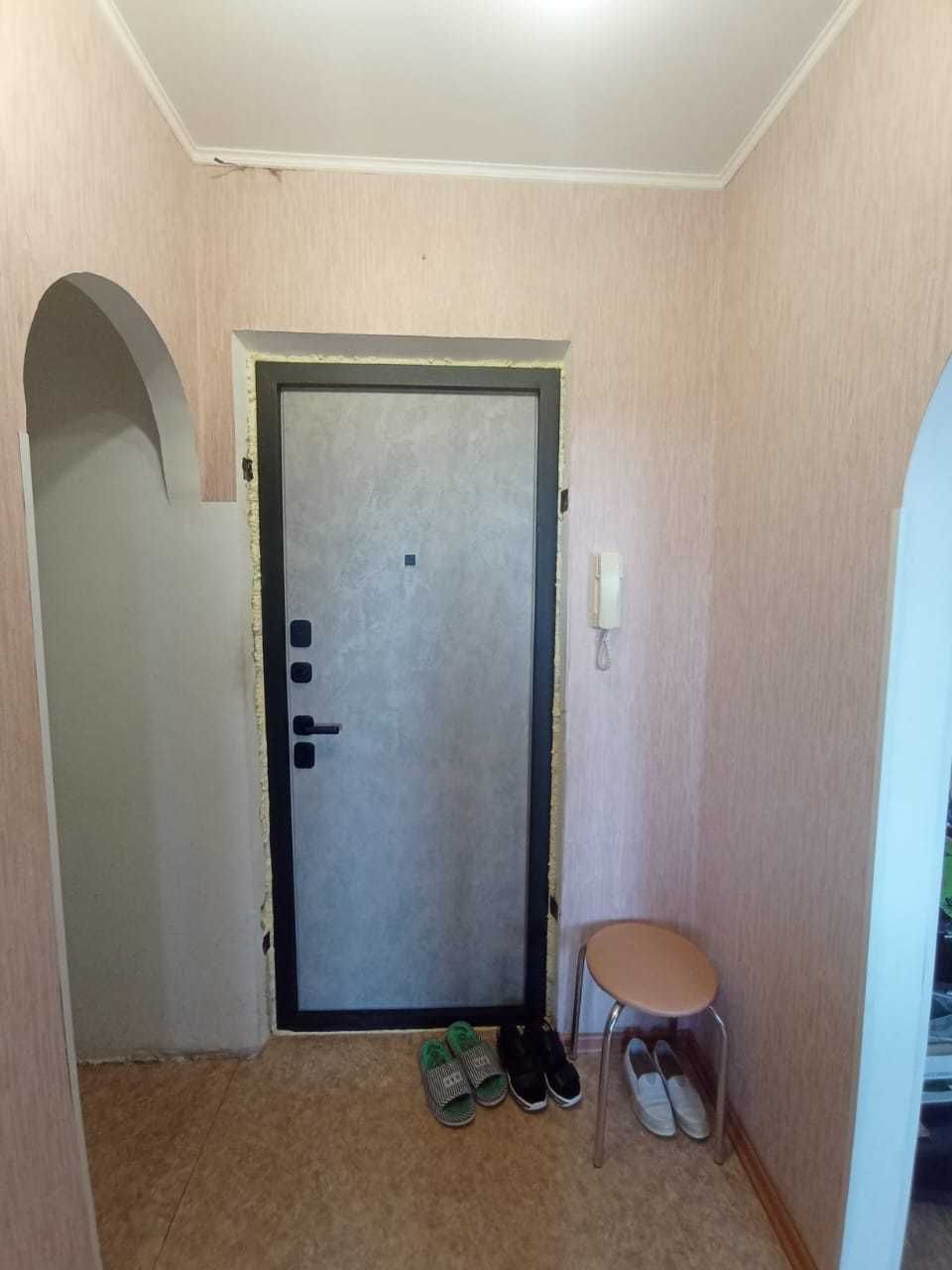 Продам 1 комн. квартиру в Уральске