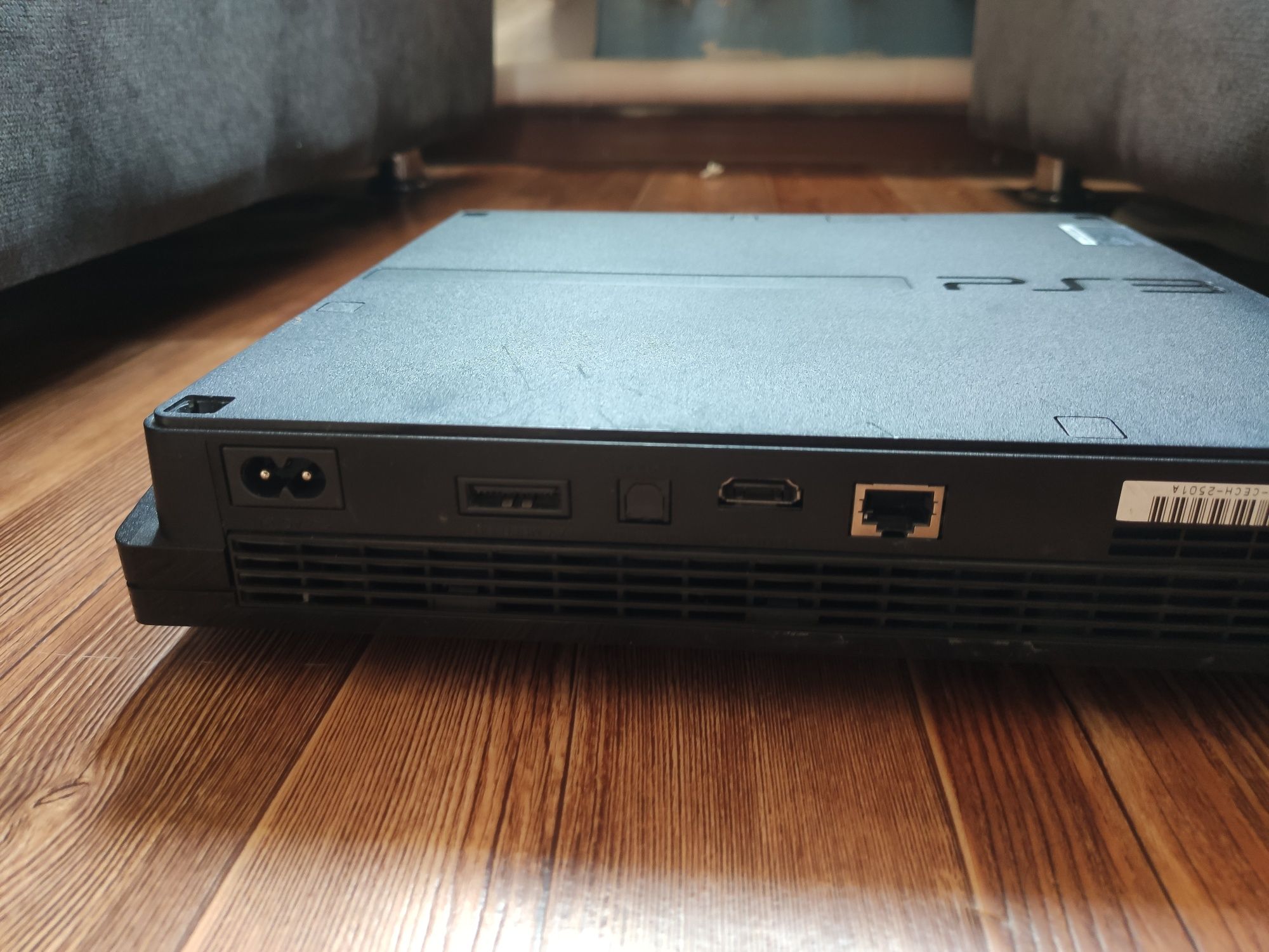 PlayStation 3 slim 500gb прошитый