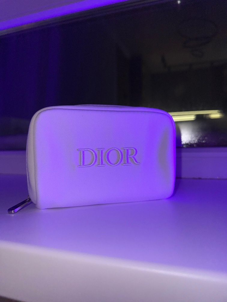 Косметичка Dior (оригинал)