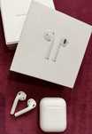 Продам наушники AirPods оригинал срочно!