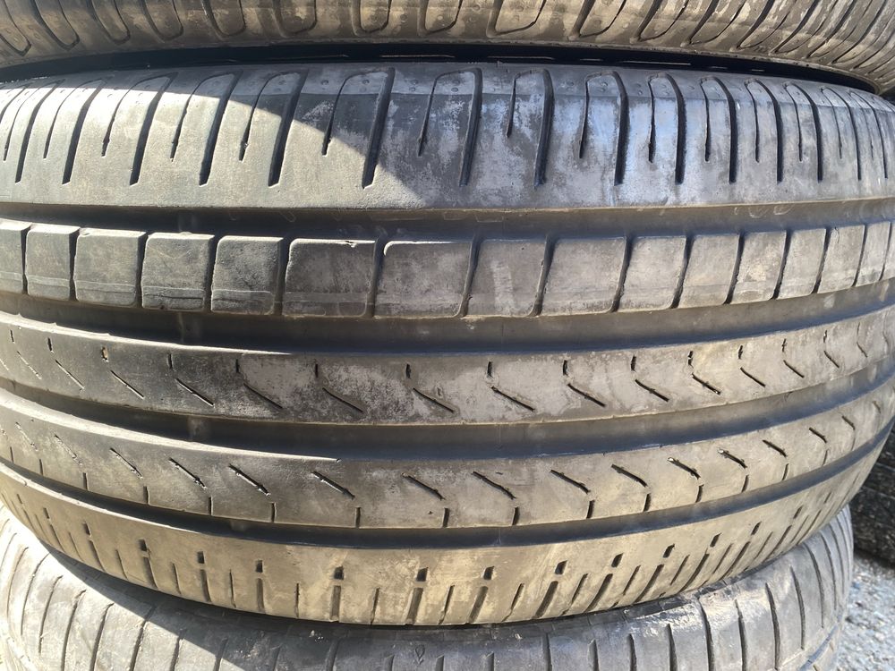 Комплект летние разноширокие шины 235/50/19 255/45/19 Pirelli.