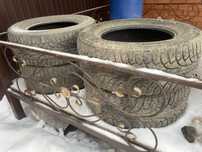 Продам Комплект Зимних Шипованных Шины!.Nokian 285/60 R18-4штуки.