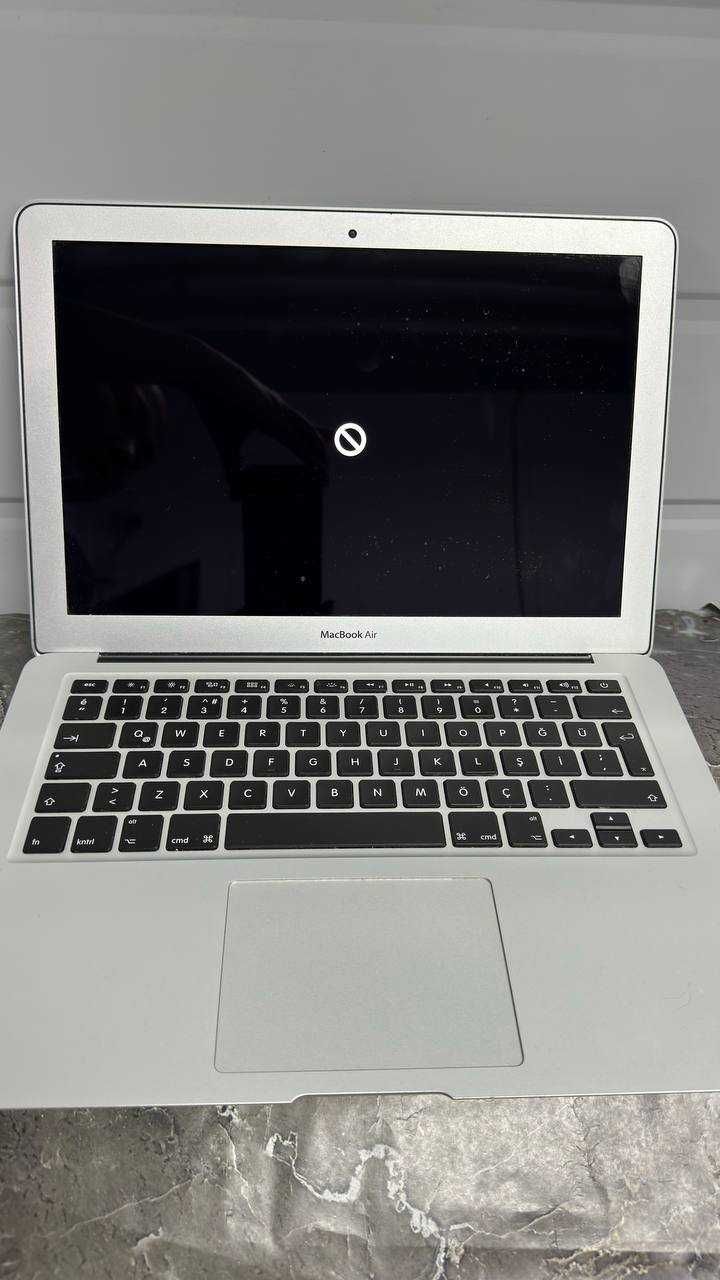Продам Apple MacBook Air 13 дюймов Узынагаш Номер лота: 320237