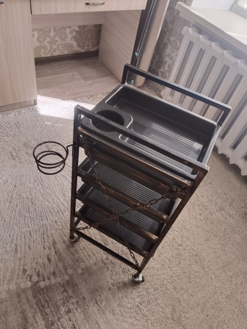 Продам помощник для парикмахера