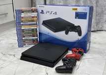 PS4 SLIM, 2 геймпада + 2 диска FIFA 18 и Horizon