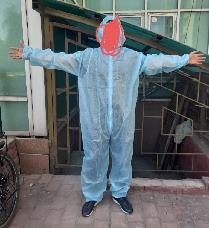 Комбинезон защитный одноразовый