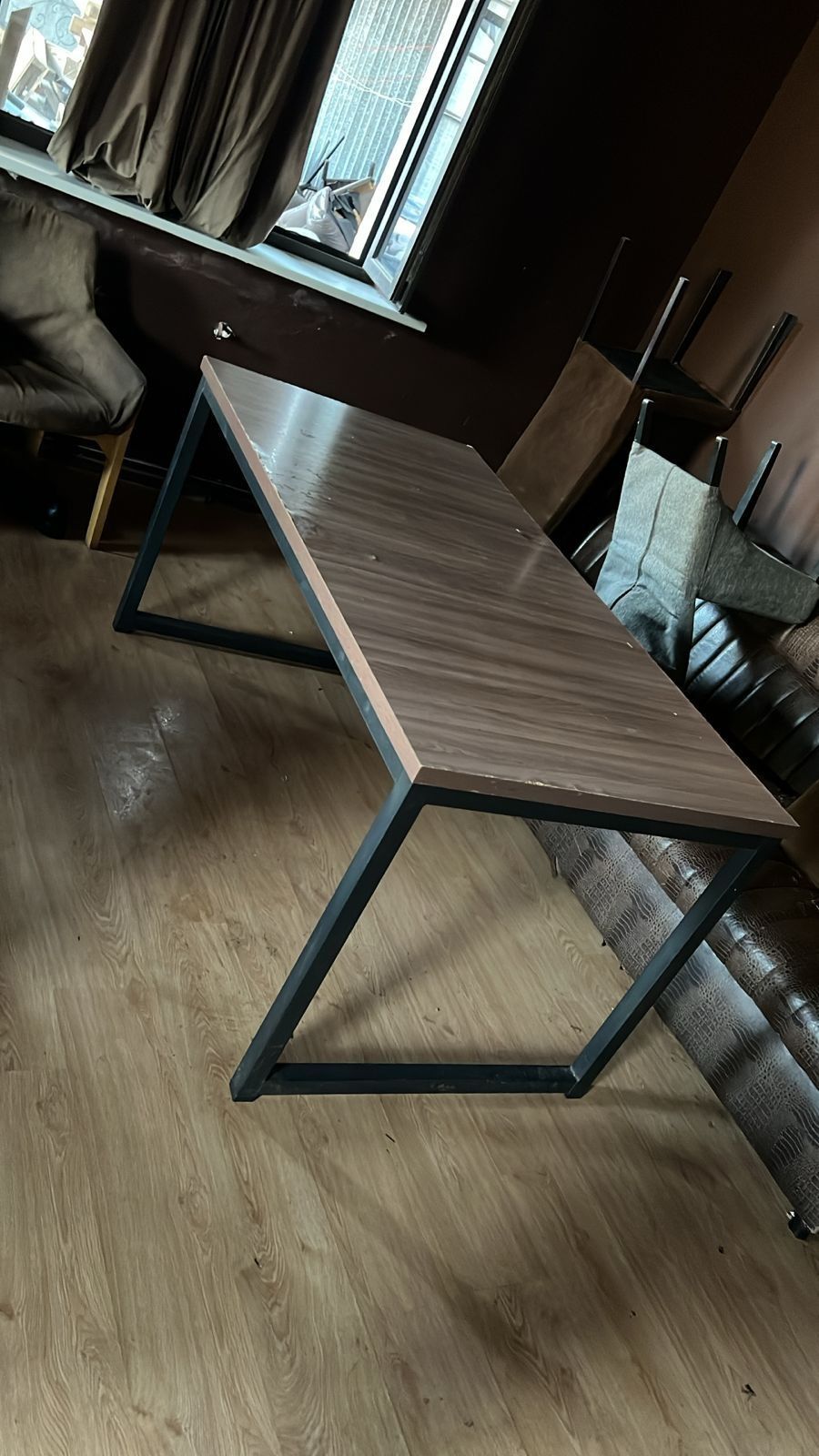 Срочно продам диван