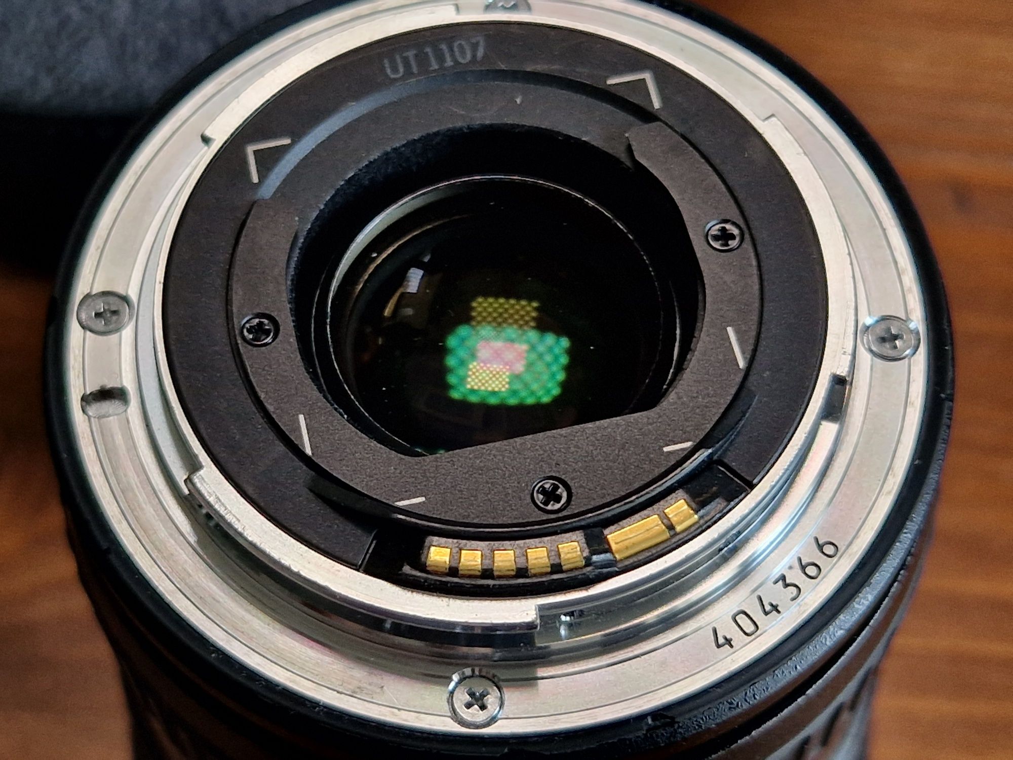 Canon EF 17-40 F4  L.