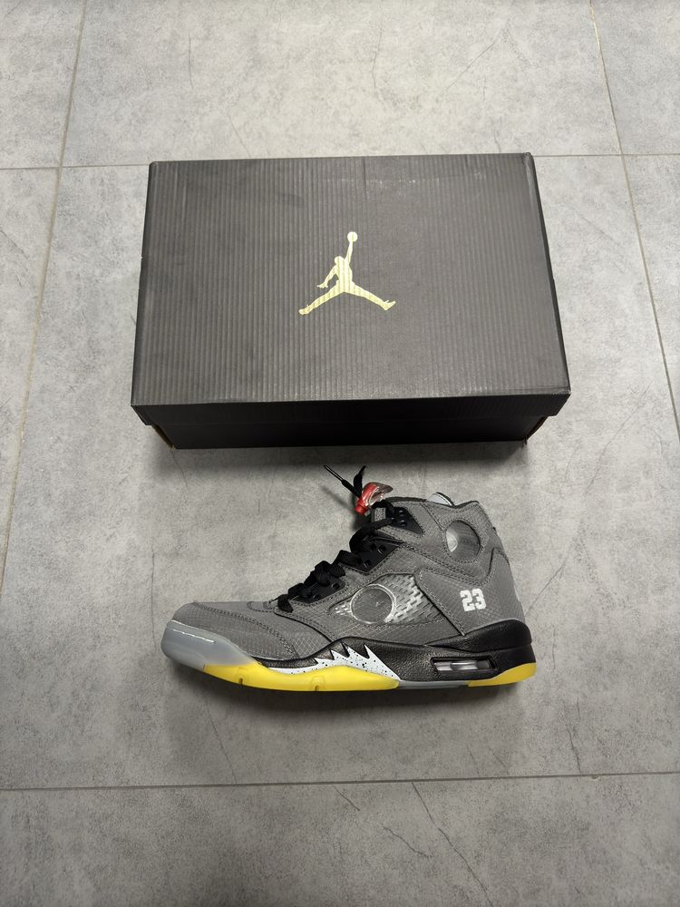 Nike Air Jordan 5 Retro Off-White Muslin